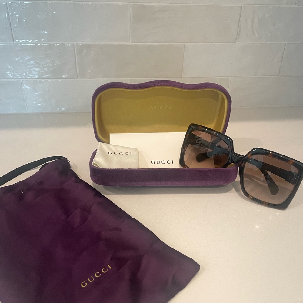 Gucci Havana Turtle Sunglasses
